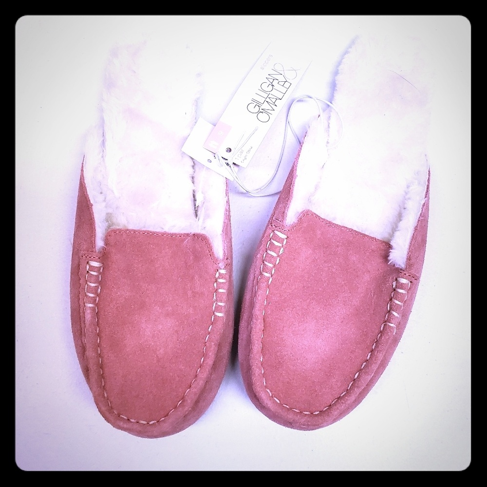 NWT Glligan & Omalley Pink Suede Slippers